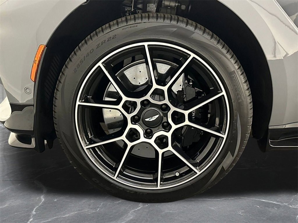 New 2025 Aston Martin DBX 707 image 35