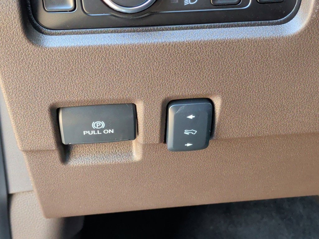 New 2027 Ford F250 King Ranch w/ FX4 Off-Road Package AWD/4WD image 17