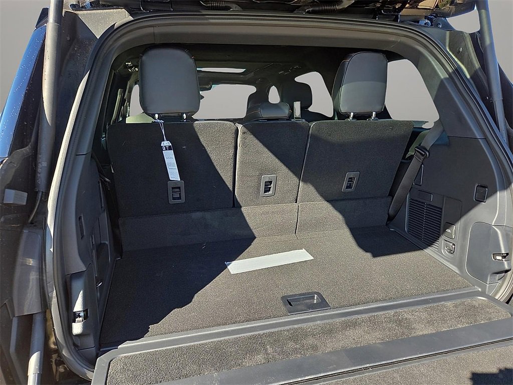 New 2026 Lincoln Navigator Black Label image 8