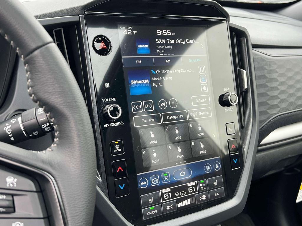 Used 2025 Subaru Forester Premium image 28