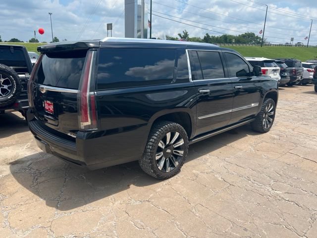 Used 2016 Cadillac Escalade ESV Platinum AWD/4WD image 4