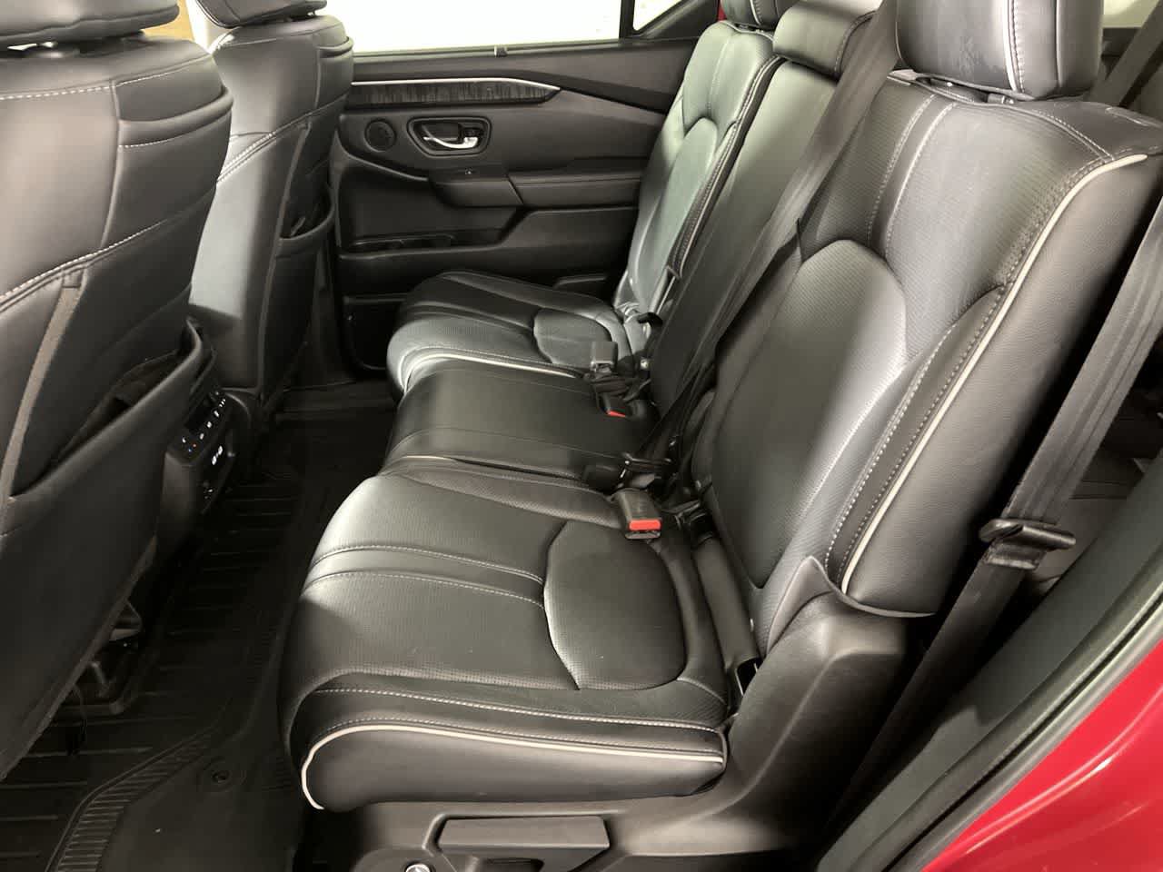 Used 2023 Honda Pilot Touring image 29