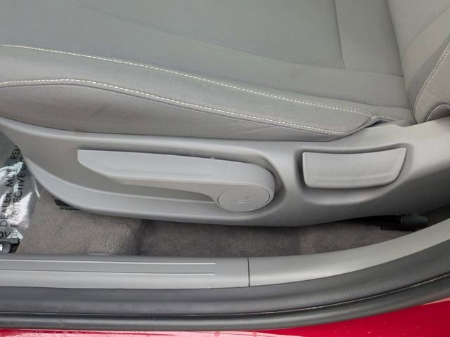 Used 2024 Hyundai Elantra SEL image 13