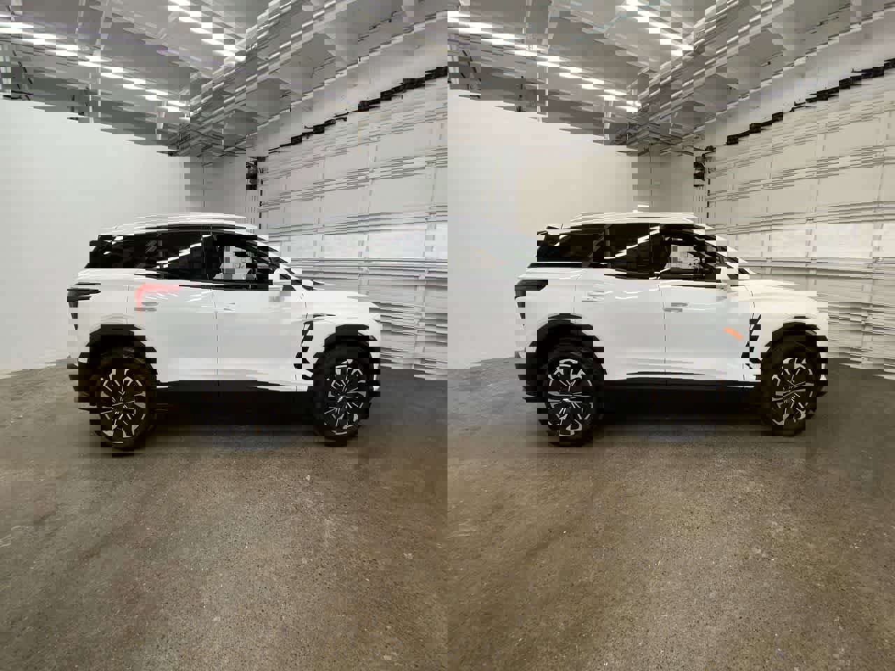 Used 2024 Chevrolet Blazer EV LT AWD/4WD image 7