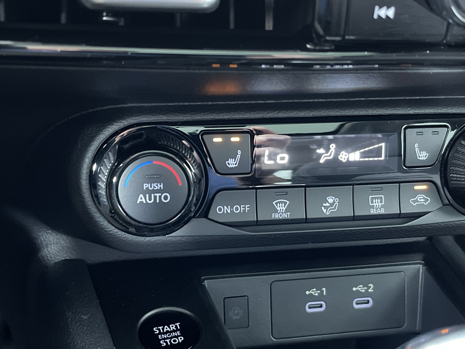 New 2026 Nissan Kicks SV w/ SV Premium Package AWD/4WD image 20