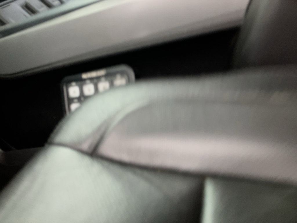 Used 2018 Chevrolet Silverado 2500 LTZ image 28