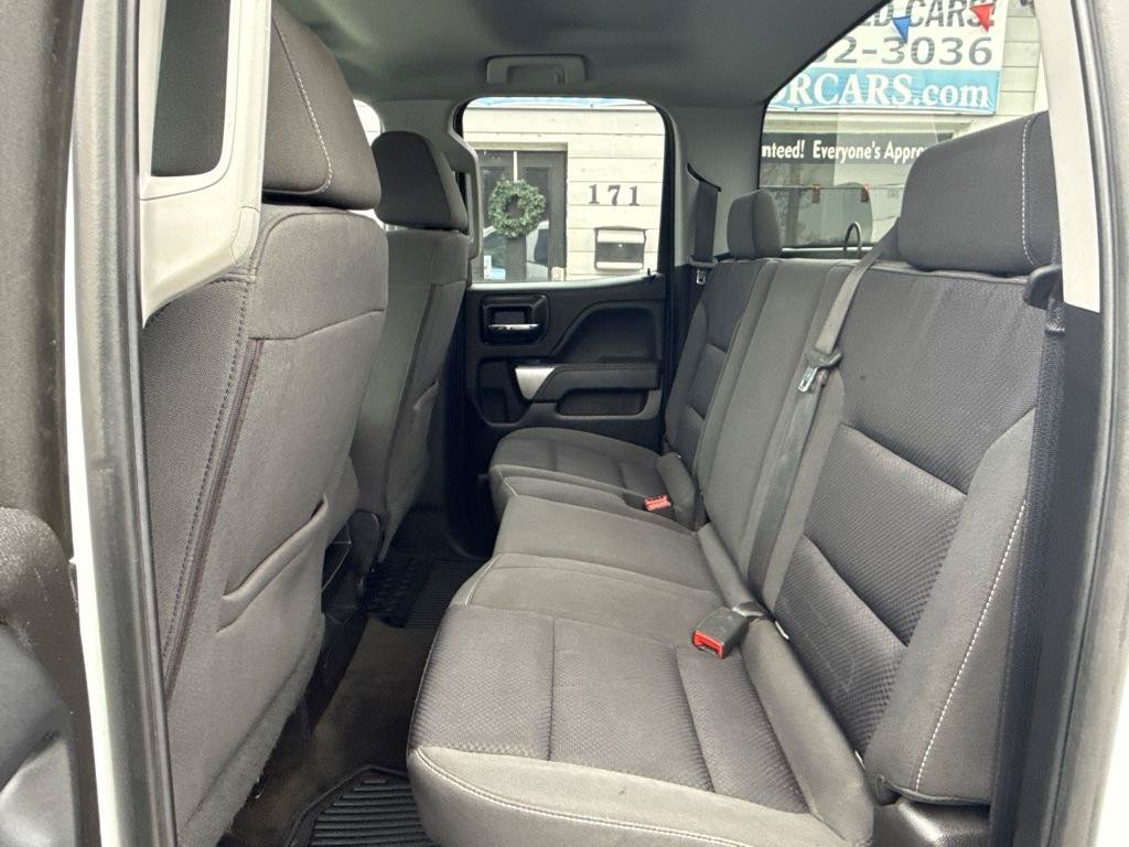 Used 2018 Chevrolet Silverado 1500 LT AWD/4WD image 11