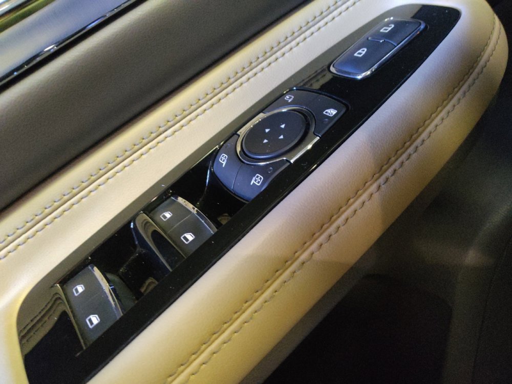 Used 2020 Lincoln Corsair Reserve w/ Equipment Group 201A AWD/4WD image 27