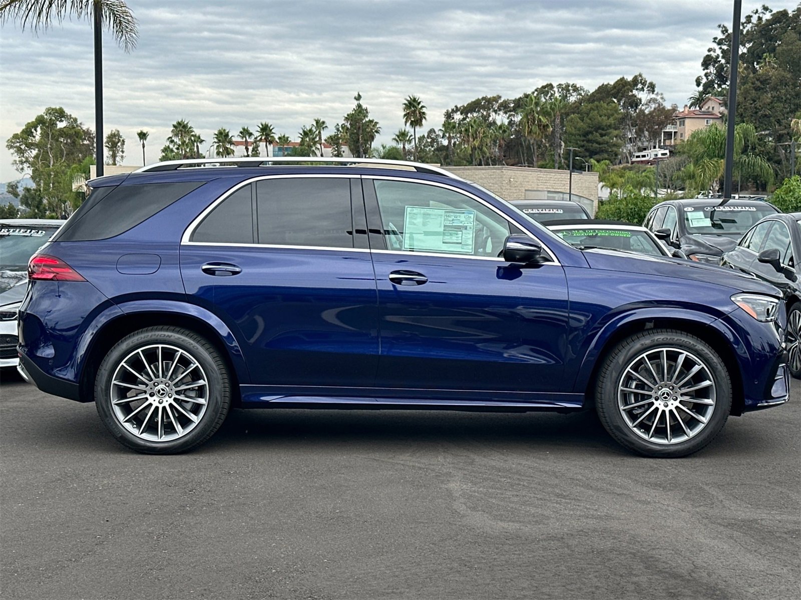 New 2026 Mercedes-Benz GLE 450e 4MATIC image 2