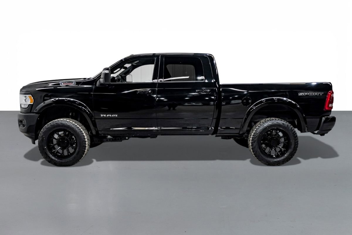 Used 2024 RAM 2500 Big Horn w/ Safety Group image 10