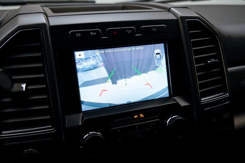 Used 2018 Ford F250 XLT w/ XLT Premium Package image 28