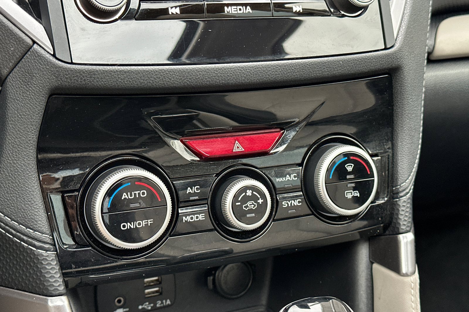 Used 2023 Subaru Forester Limited image 21