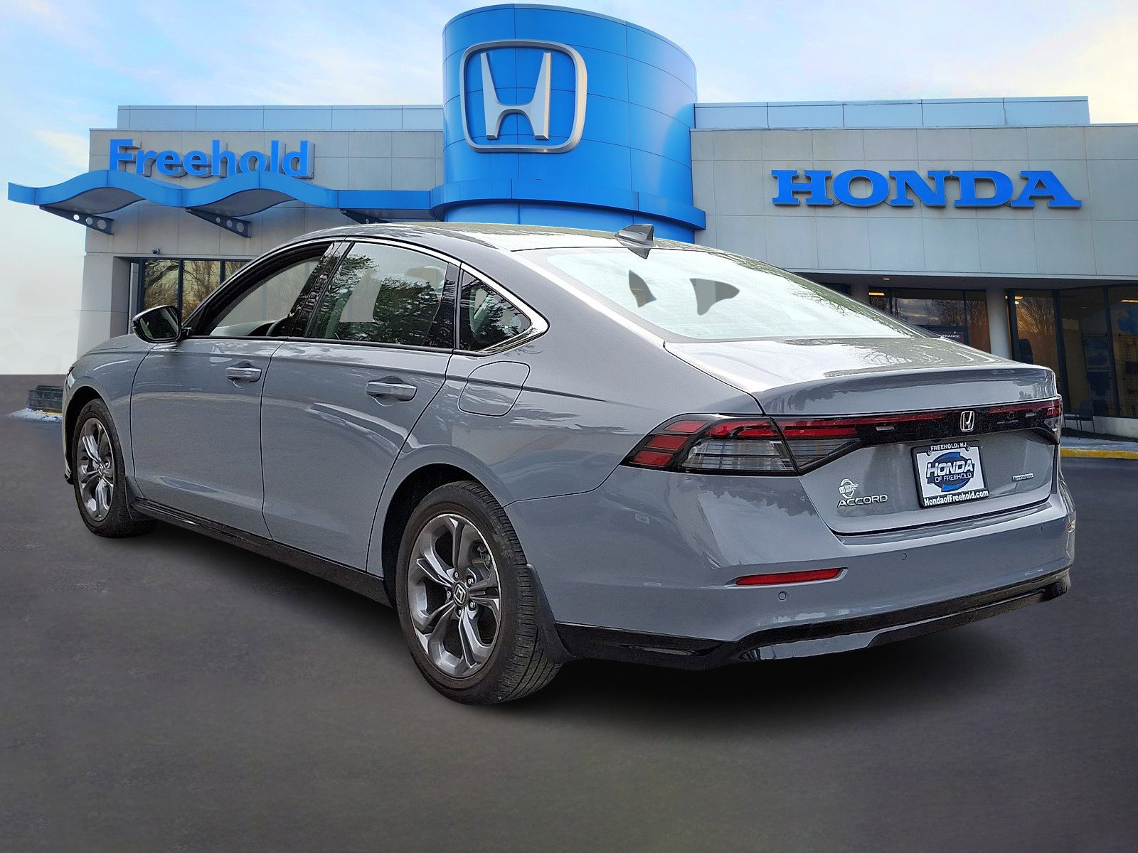 Used 2023 Honda Accord EX-L image 5