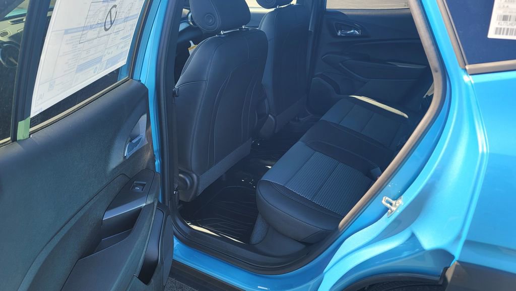 New 2026 Chevrolet Trax LT image 25
