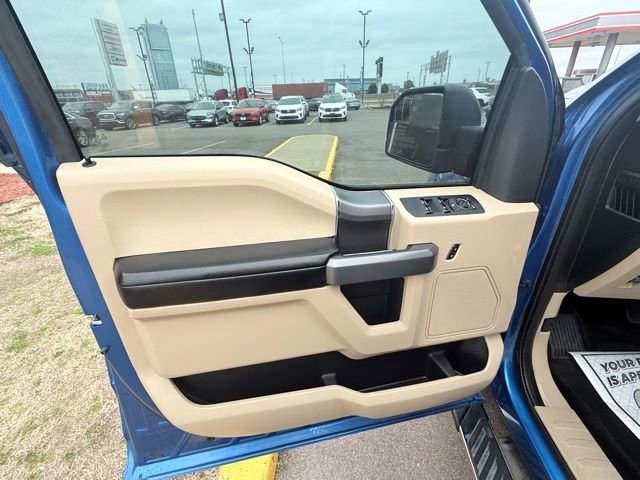 Used 2016 Ford F150 XLT w/ Equipment Group 302A Luxury image 10