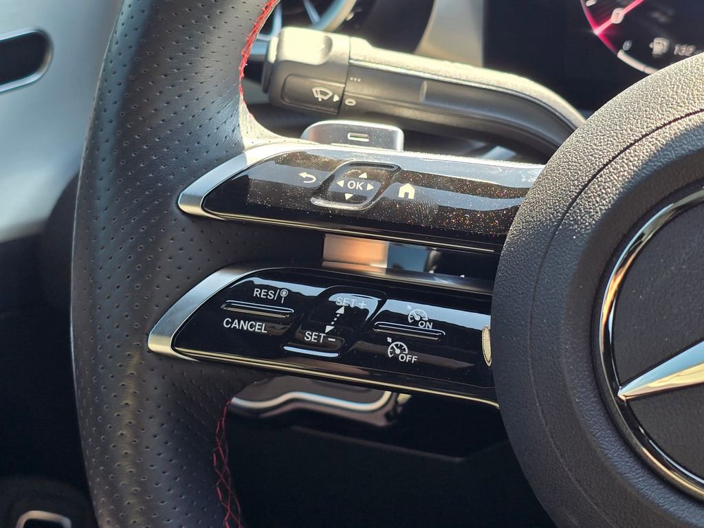 Used 2024 Mercedes-Benz CLA 250 4MATIC w/ AMG Night Package image 33