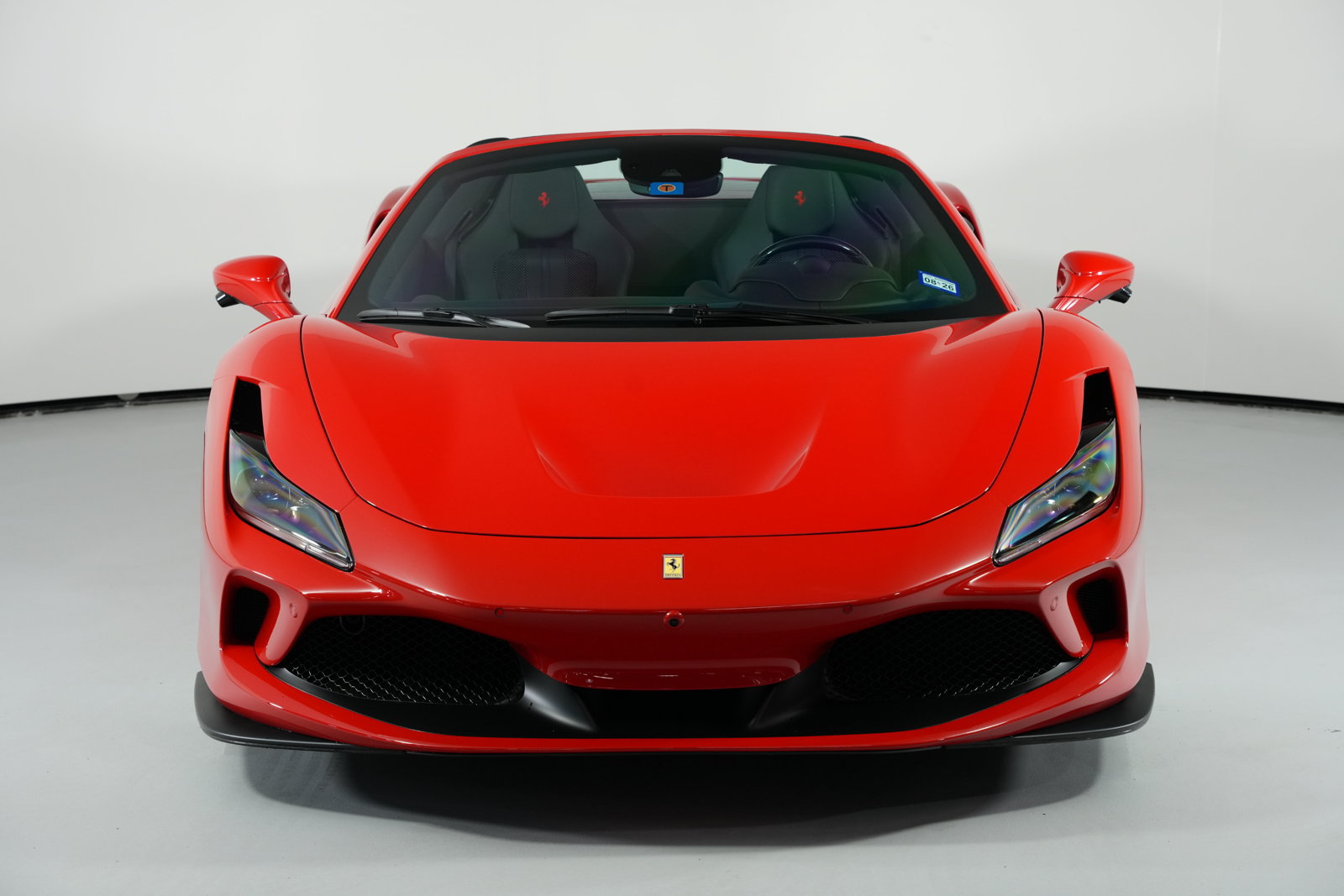 Used 2023 Ferrari F8 Spider RWD image 20