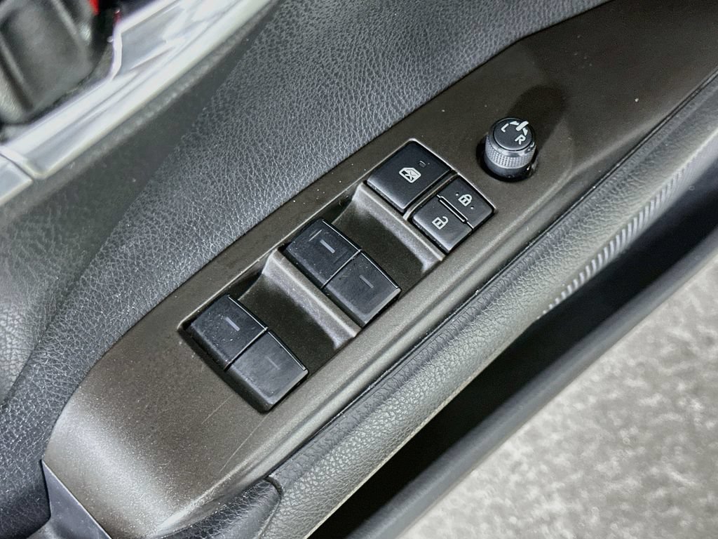 Used 2023 Toyota Camry SE w/ Convenience Package FWD image 19