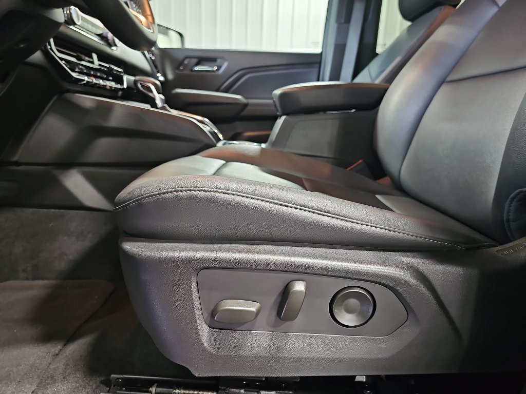 Used 2024 GMC Canyon Elevation w/ Convenience Package AWD/4WD image 47