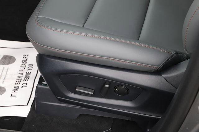 New 2026 Ford Explorer Active AWD/4WD image 14