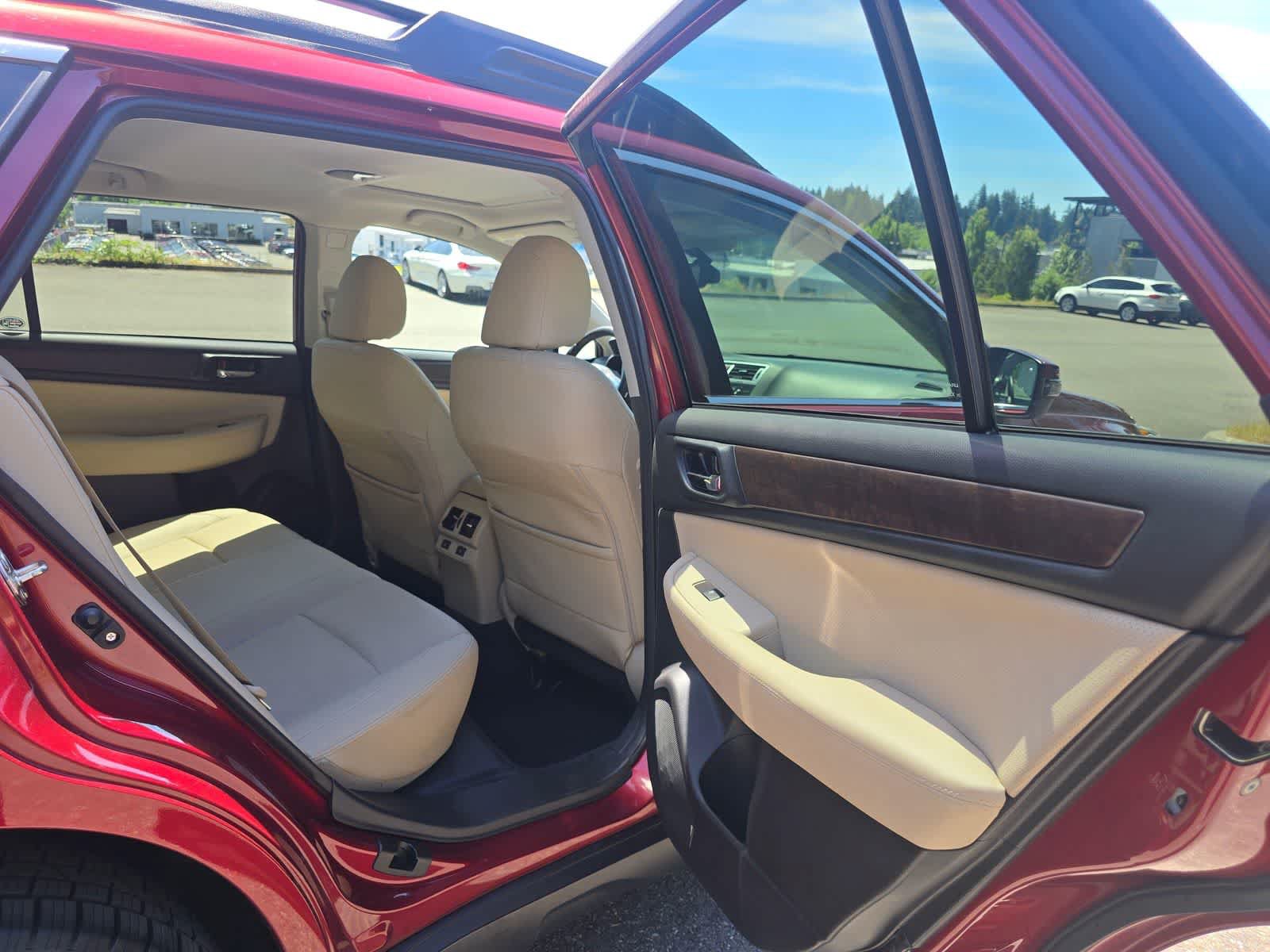 Used 2017 Subaru Outback 2.5i Limited AWD/4WD image 14
