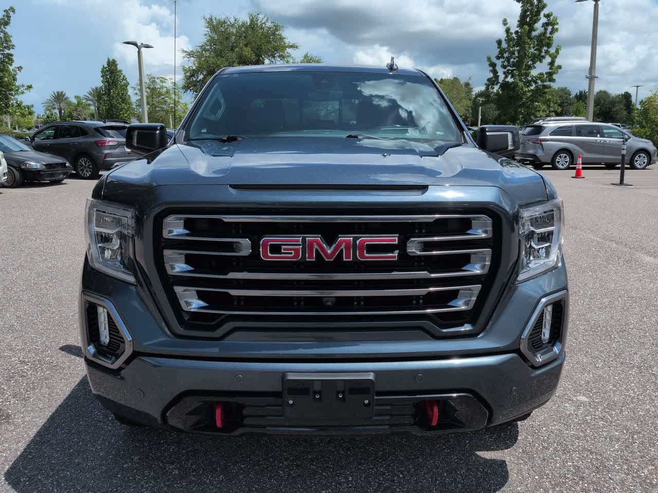 Used 2020 GMC Sierra 1500 AT4 w/ AT4 Premium Package AWD/4WD image 9