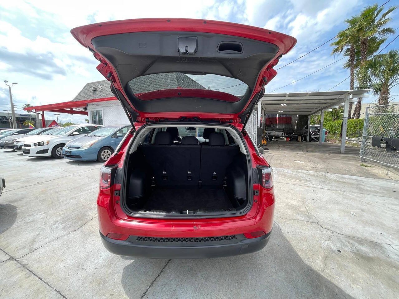 Used 2020 Jeep Compass Sport w/ Tech Group FWD image 15