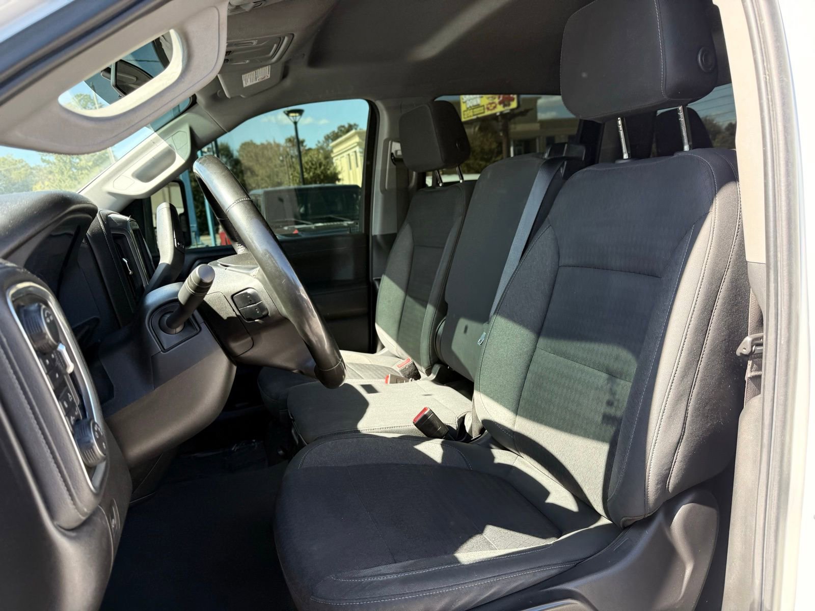 Used 2023 Chevrolet Silverado 2500 LT w/ Convenience Package image 19