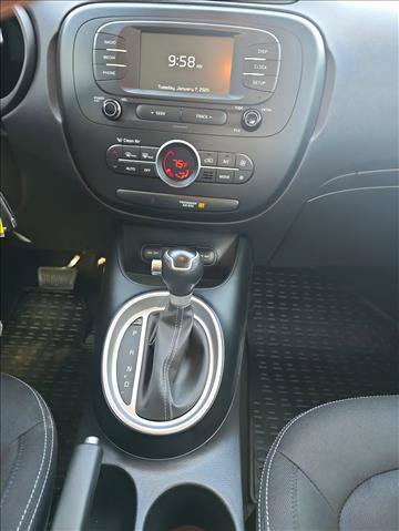 Used 2017 Kia Soul + w/ Designer's Package image 22