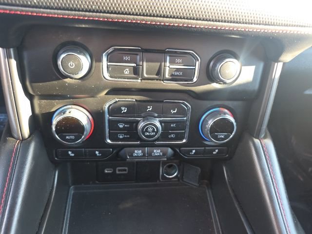 Used 2021 Chevrolet Suburban RST image 23