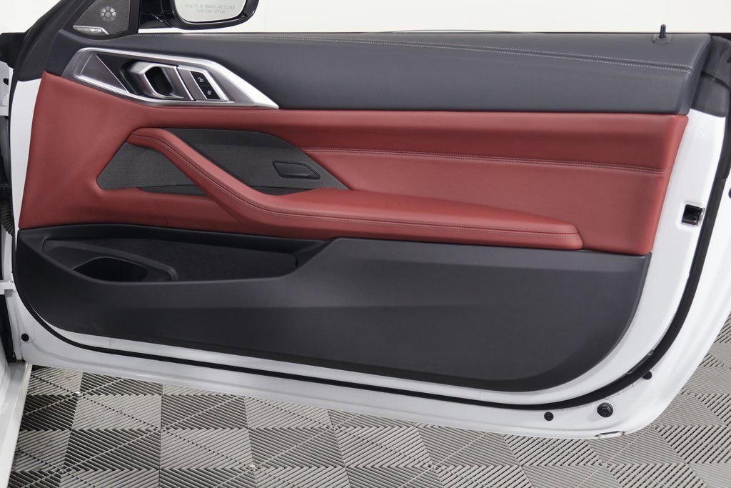 Used 2025 BMW M440i Convertible w/ Premium Package RWD image 14