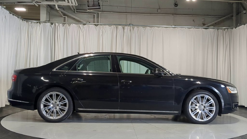 Used 2015 Audi A8 4.0T AWD/4WD image 10