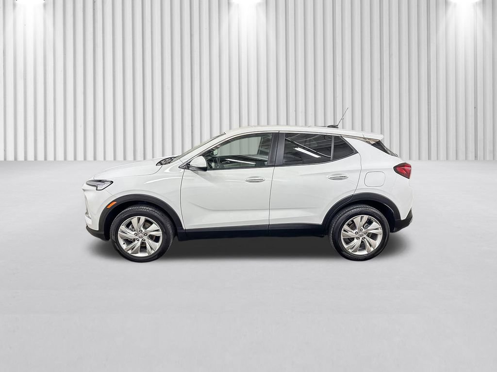 Used 2024 Buick Encore GX Preferred AWD/4WD image 11
