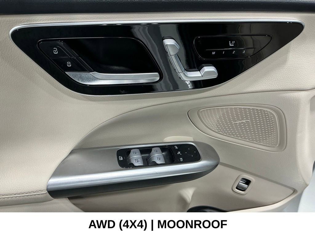 Used 2024 Mercedes-Benz C 300 4MATIC Sedan image 35