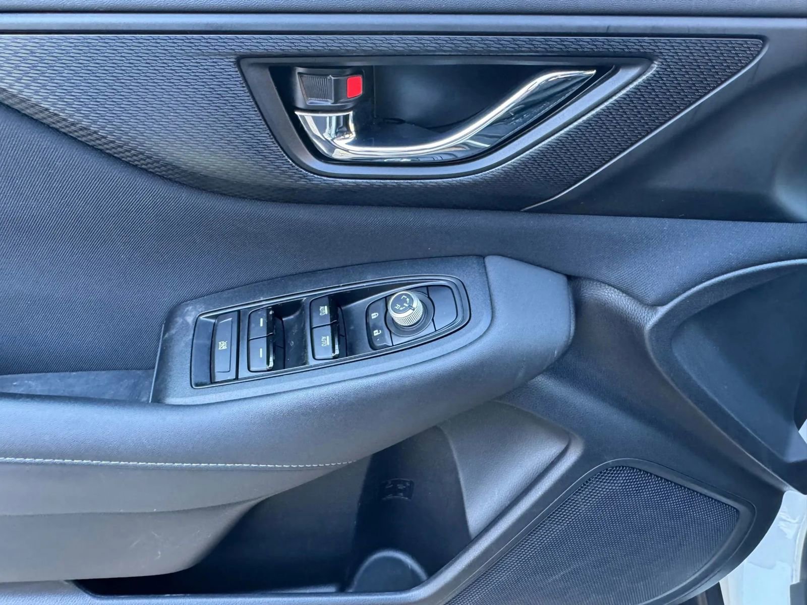 Used 2021 Subaru Outback Premium image 13