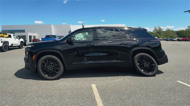 New 2026 Chevrolet Traverse LT w/ Midnight/Sport Edition image 5