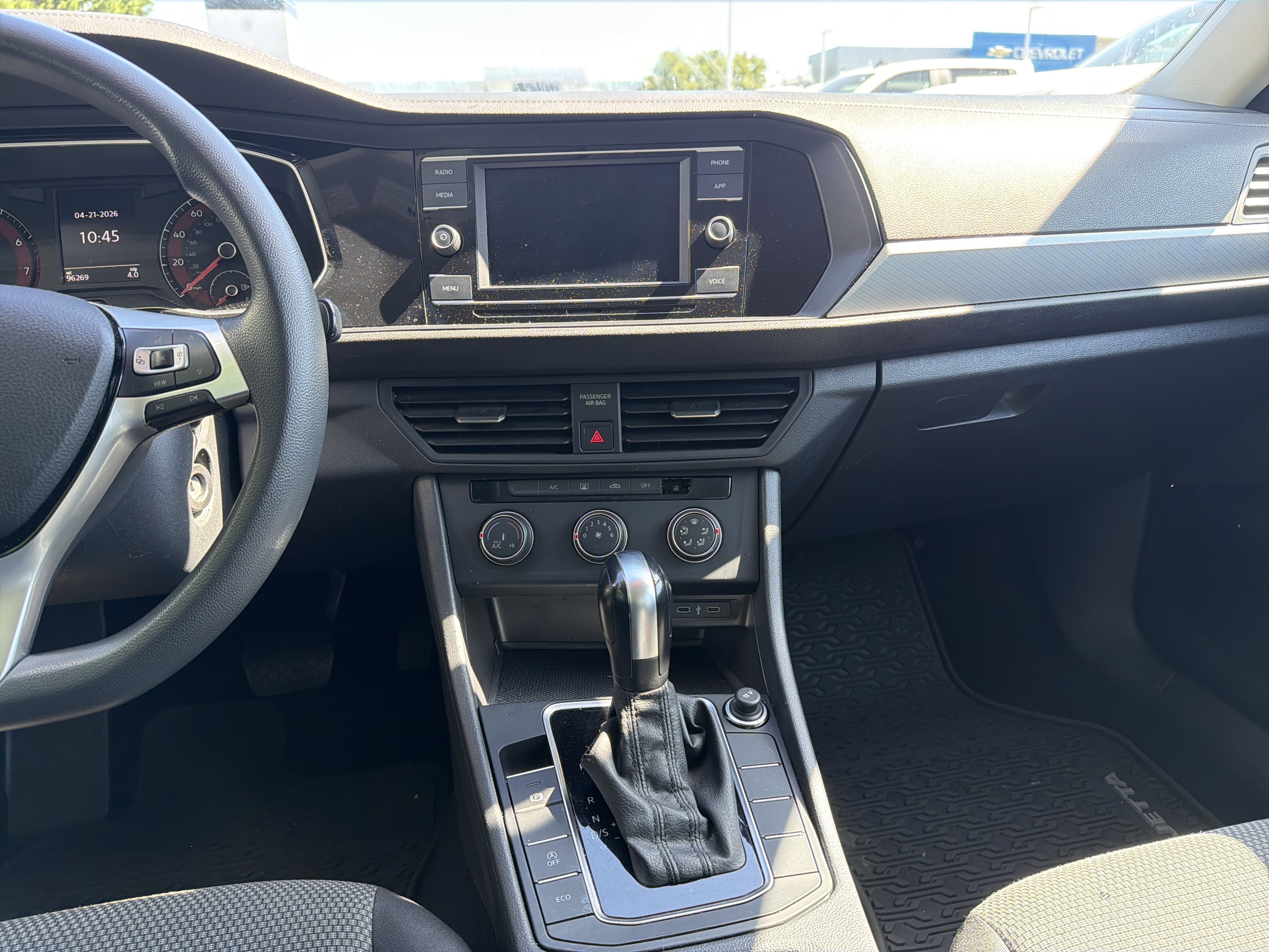 Used 2020 Volkswagen Jetta S w/ Driver Assistance Package FWD image 28