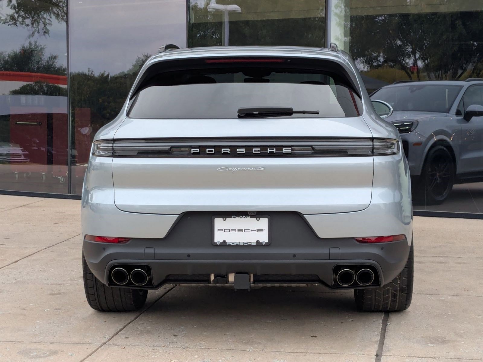 New 2026 Porsche Cayenne S image 10