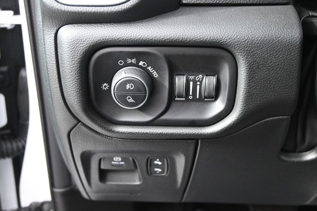 Used 2026 RAM 1500 Big Horn AWD/4WD image 23