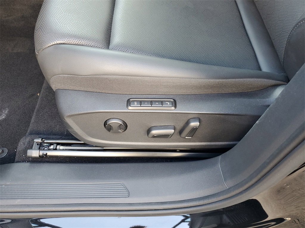 Used 2021 Volkswagen ID.4 1st Edition image 19