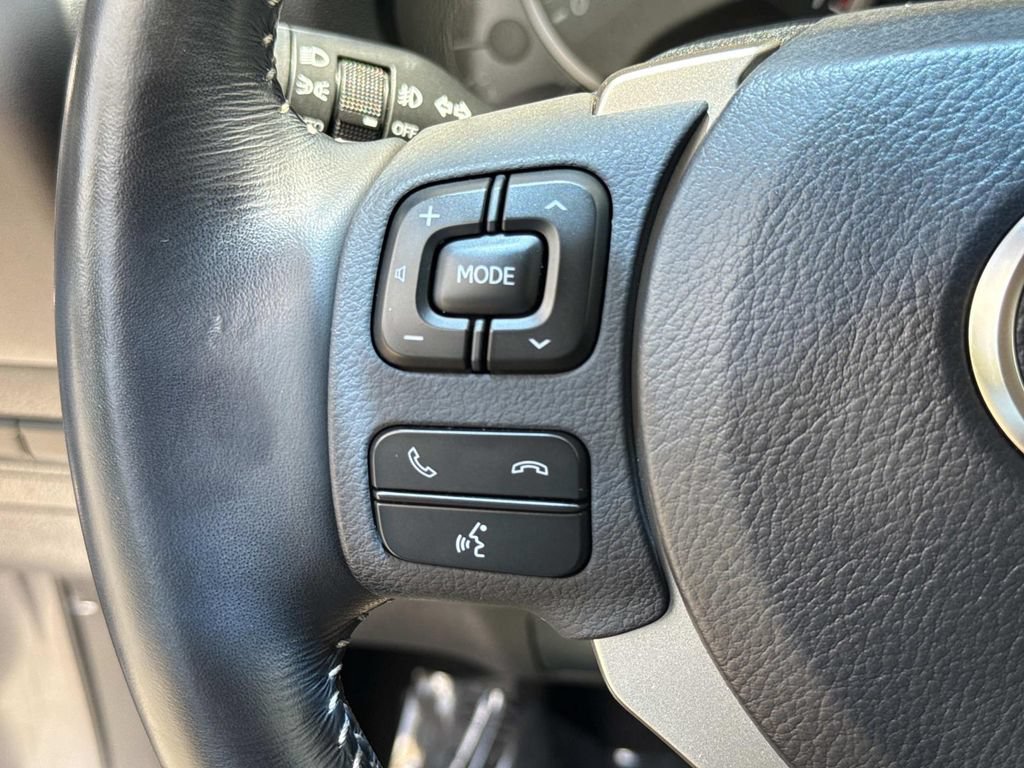 Used 2016 Lexus NX 200t FWD image 40