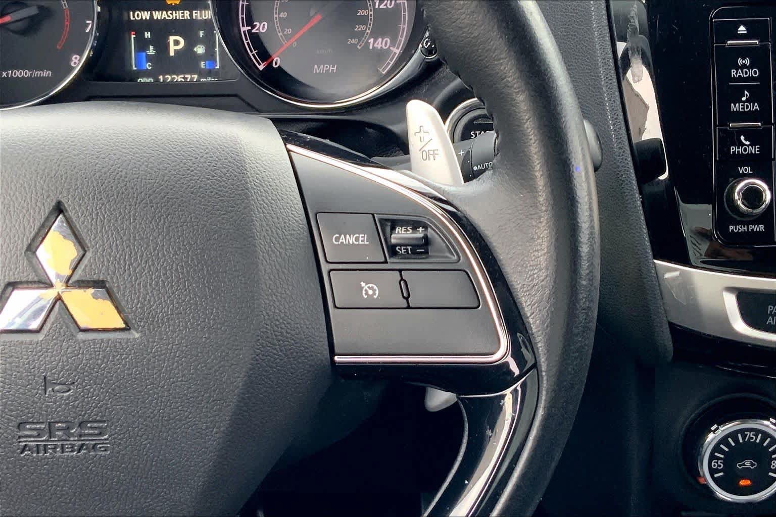 Used 2017 Mitsubishi Outlander Sport SEL FWD image 23