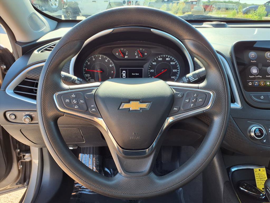 Used 2023 Chevrolet Malibu LT image 17