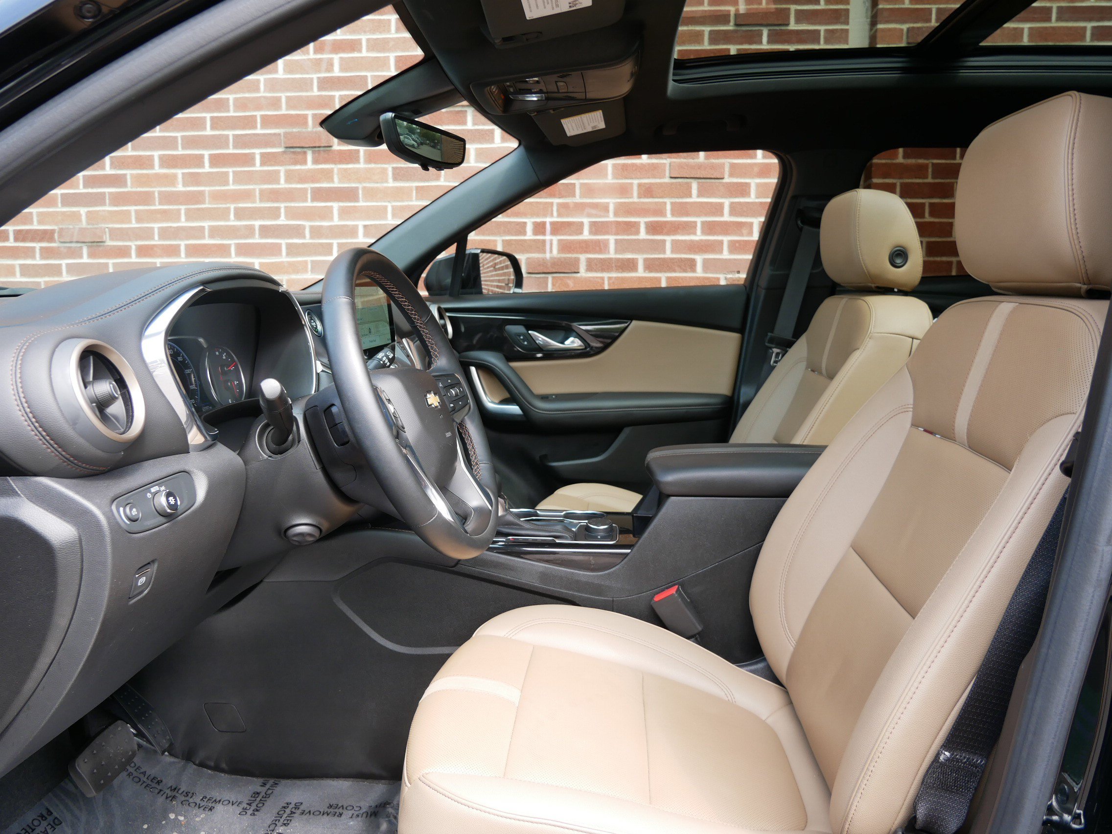 Used 2023 Chevrolet Blazer Premier w/ Driver Confidence II Package AWD/4WD image 6