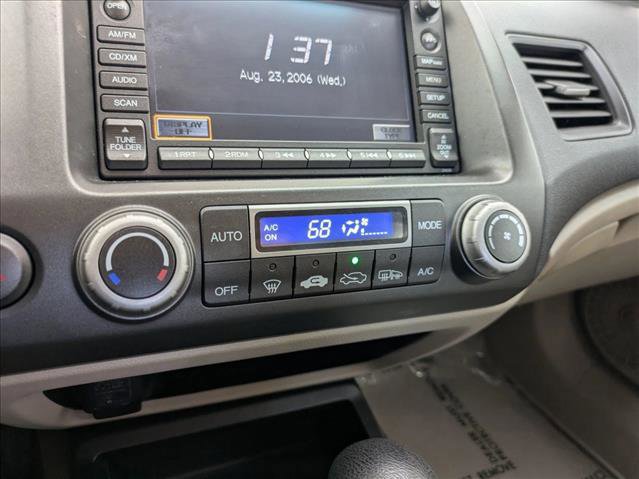 Used 2011 Honda Civic Hybrid Sedan image 14