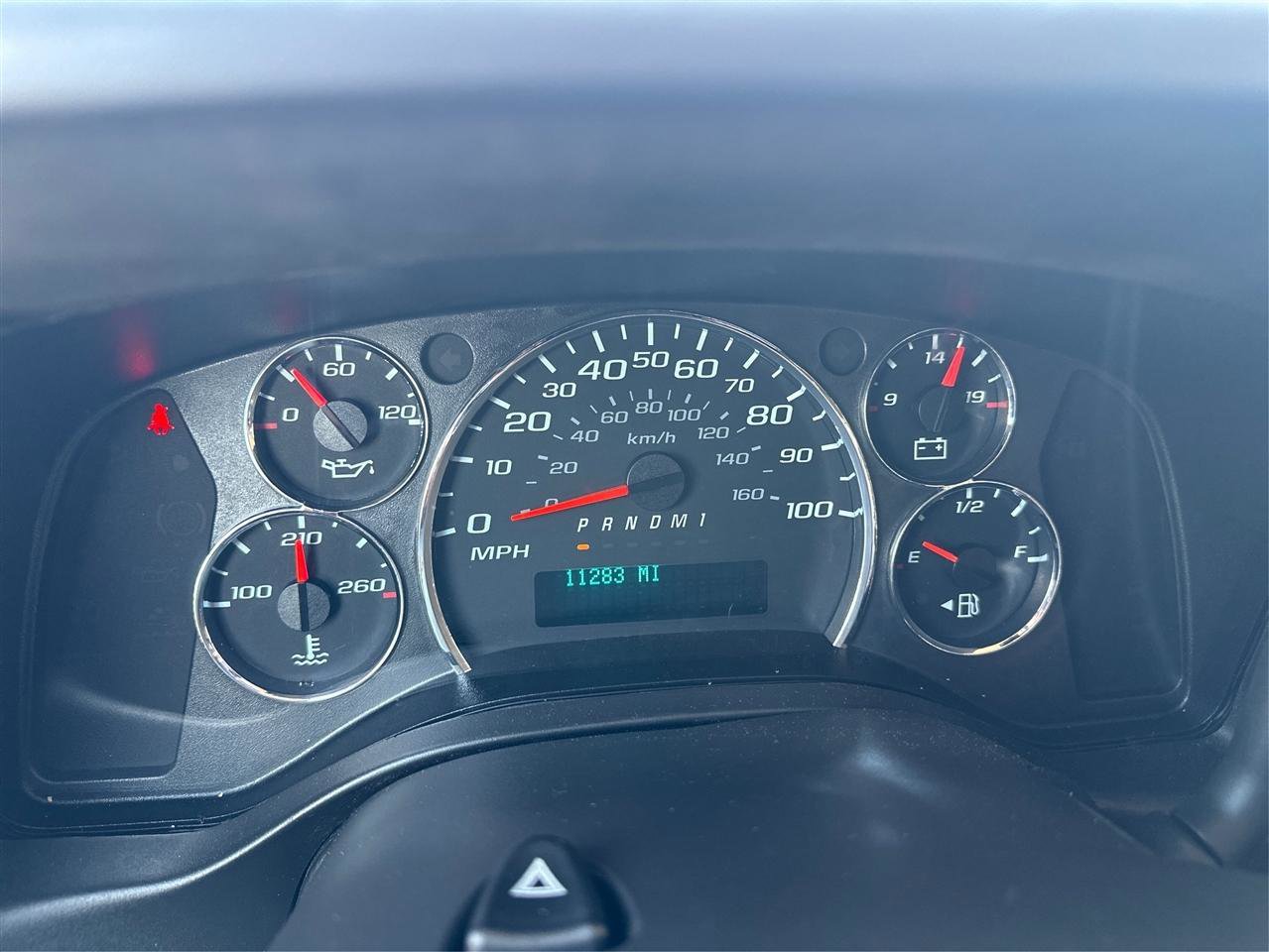 Used 2022 Chevrolet Express 2500 w/ Driver Convenience Package RWD image 16