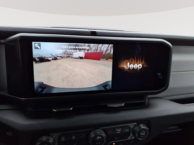New 2026 Jeep Gladiator Sport AWD/4WD image 14