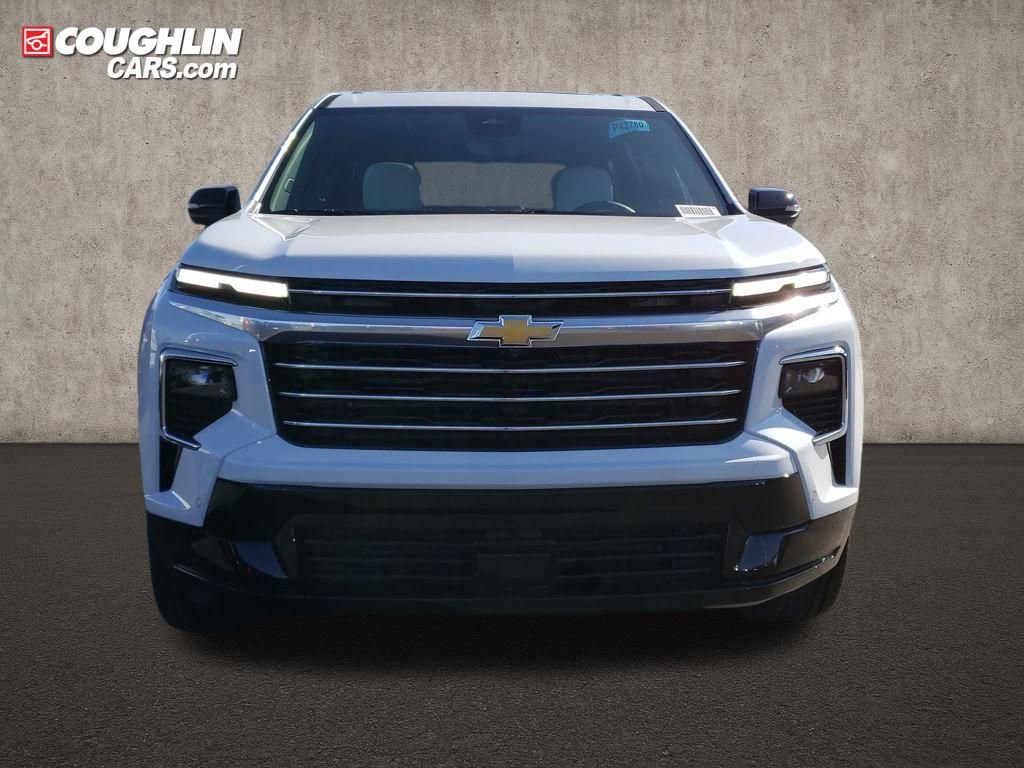 New 2026 Chevrolet Traverse High Country w/ LPO, Floor Liner Package image 8