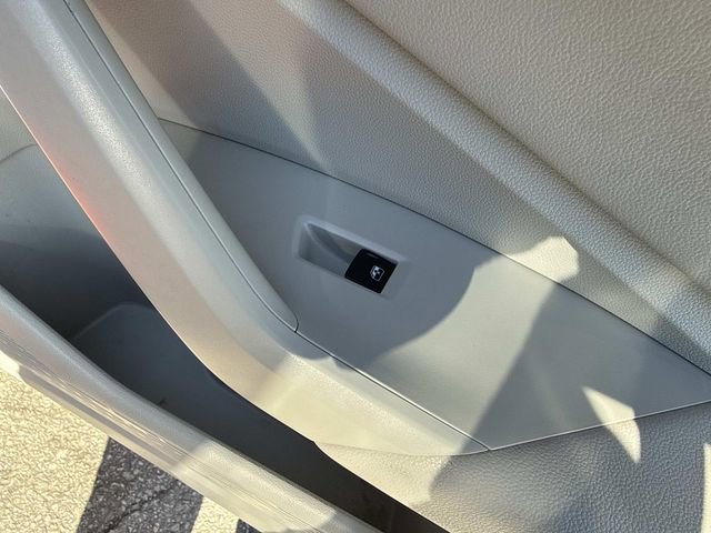 Used 2019 Volkswagen Jetta S image 17