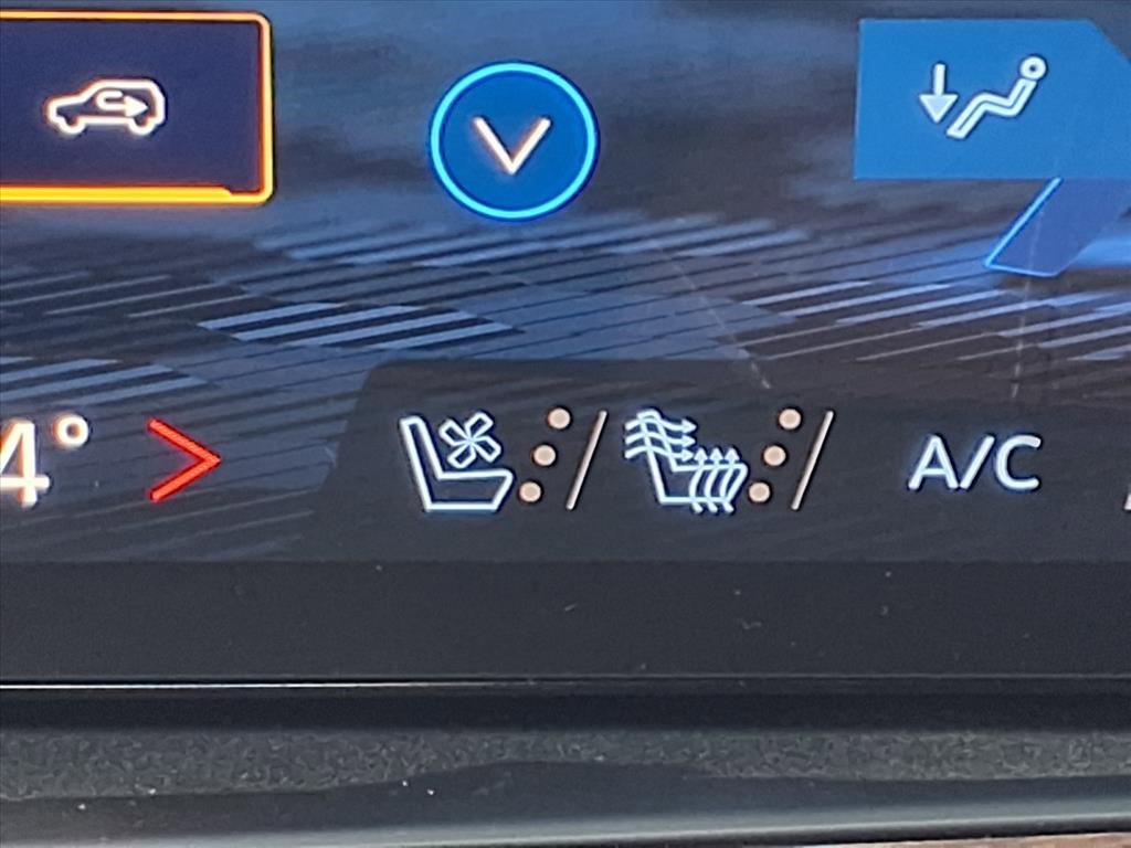 New 2026 Chevrolet Suburban High Country image 17